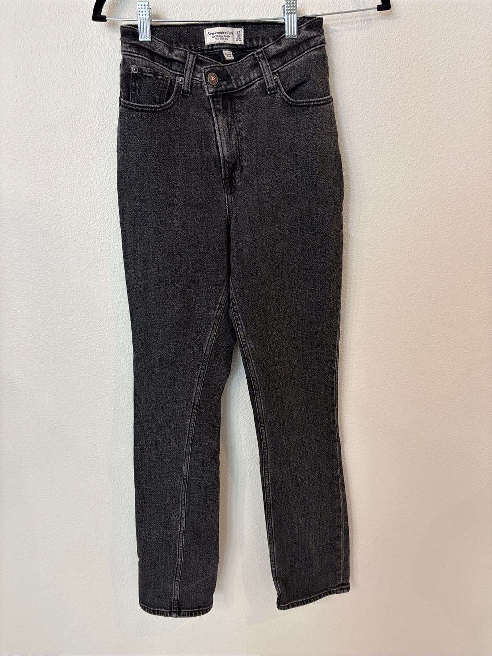 Abercrombie & Fitch black High-Rise Jeans